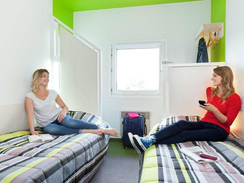 Hotelf1 Lille Tourcoing Nord Roncq Esterno foto